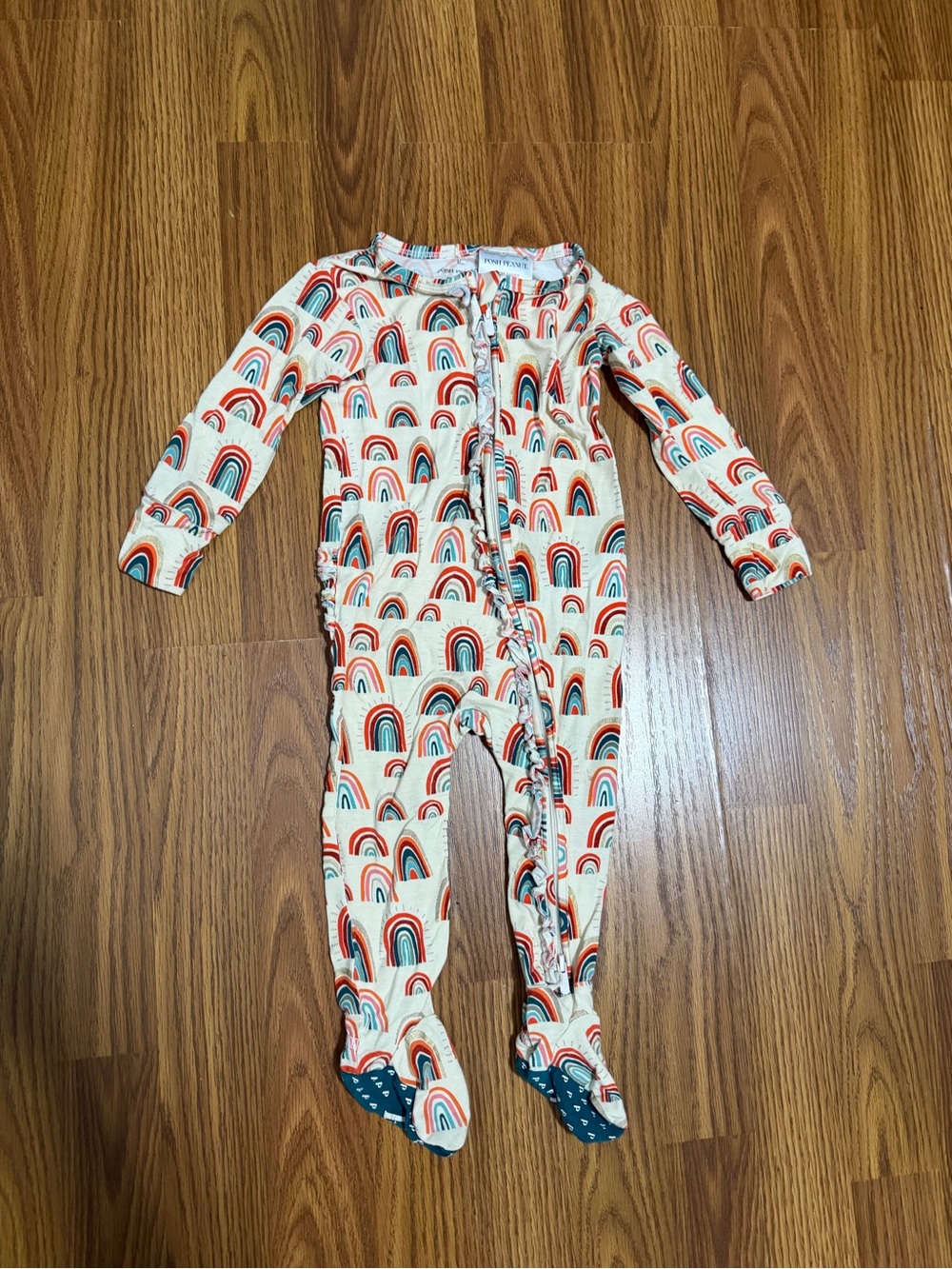 Posh Peanut Skyla Rainbow Ruffle Trim baby footie pajama sleeper size 12-18mo - Picture 2 of 9